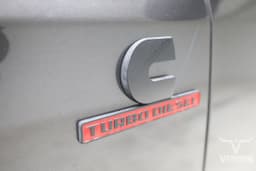 Extra Photo