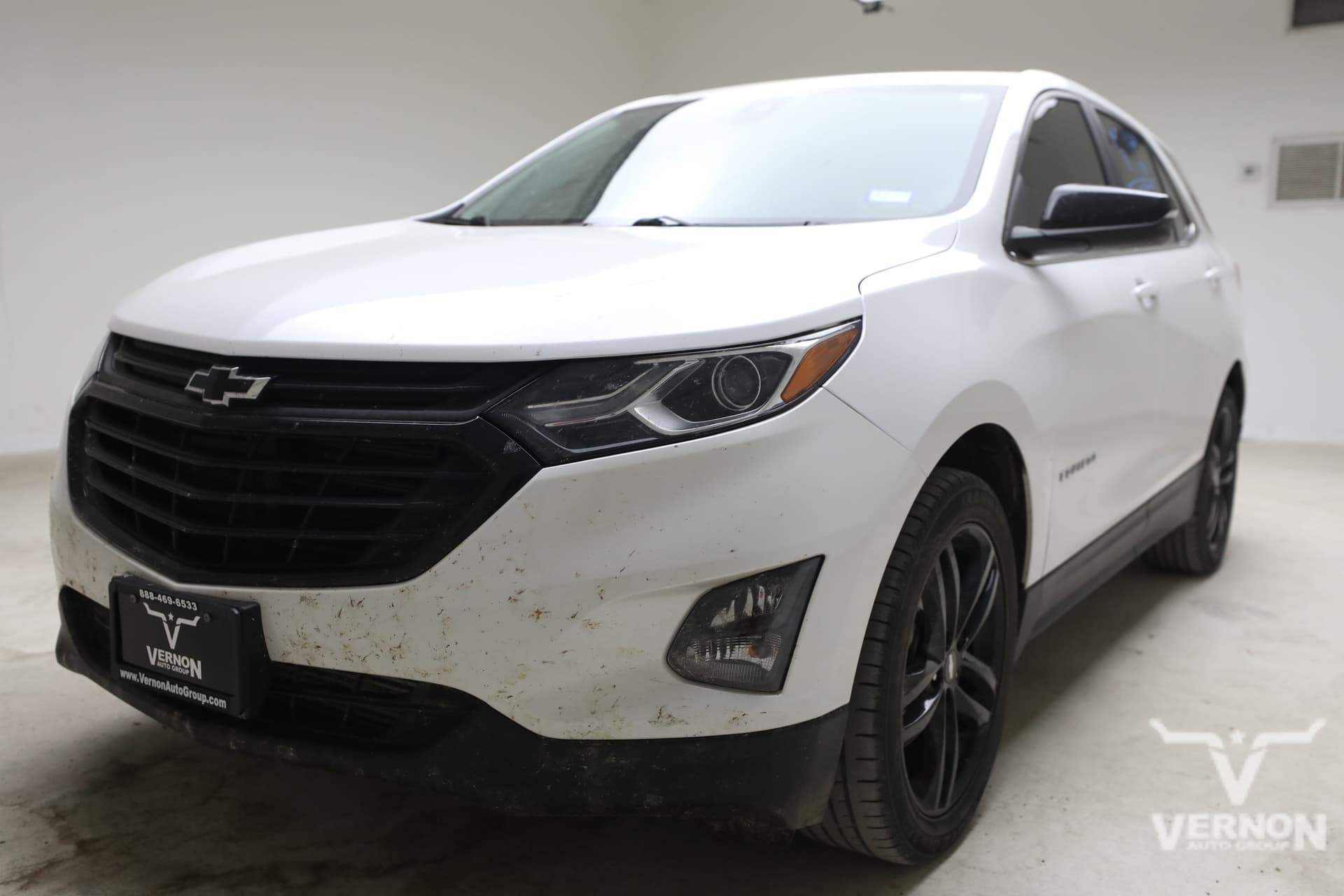 2021 Chevrolet Equinox LT w/1LT — photo 1 of 12