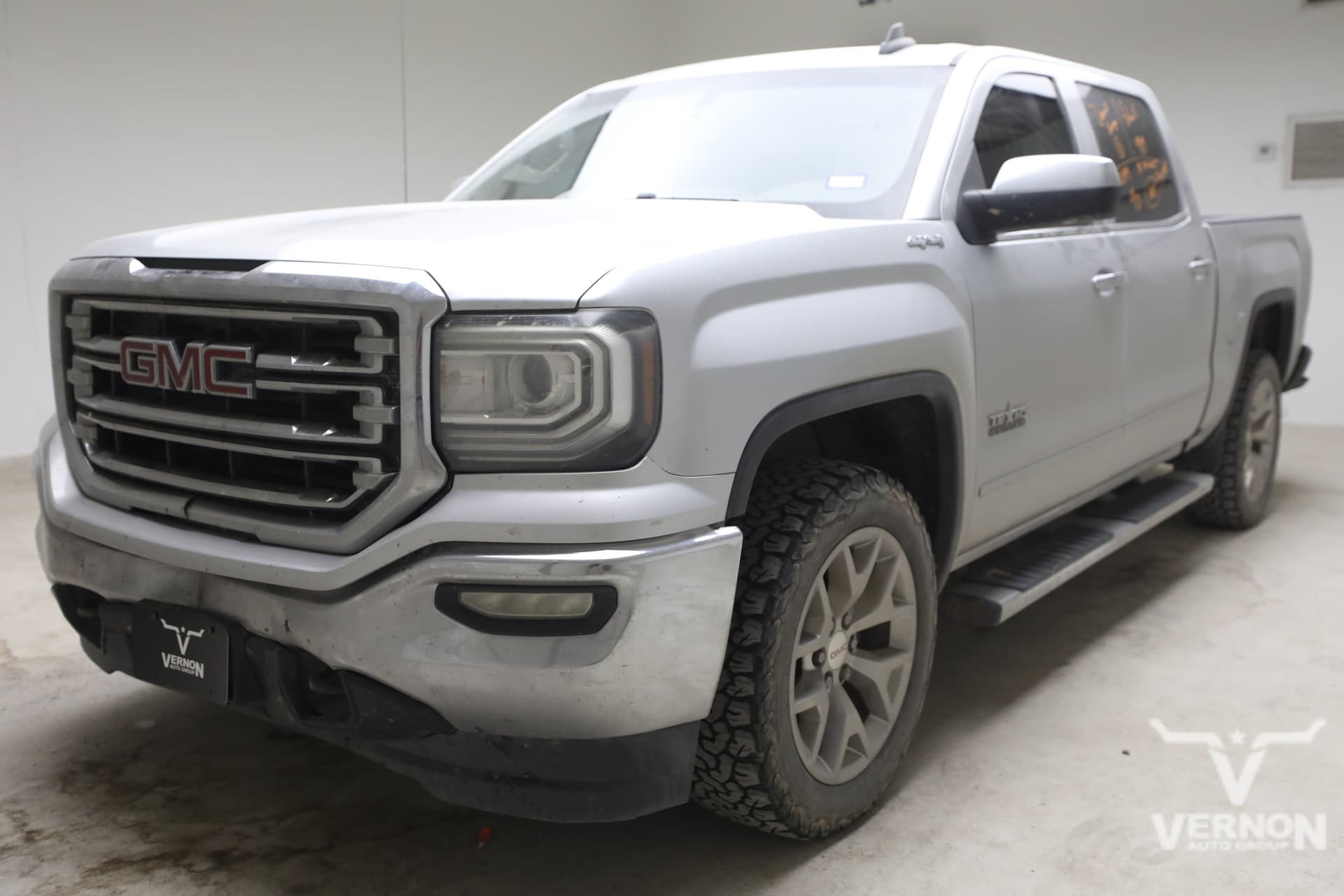 2018 GMC Sierra 1500 SLT — photo 1 of 14