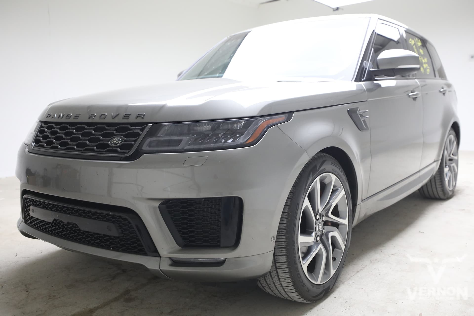 2020 Land Rover Range Rover Sport HSE Dynamic — photo 1 of 15