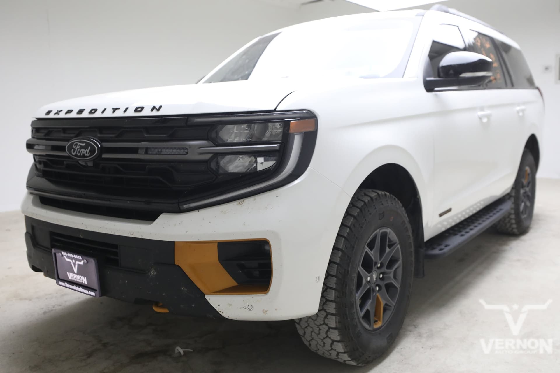 2025 Ford Expedition Tremor — photo 1 of 14
