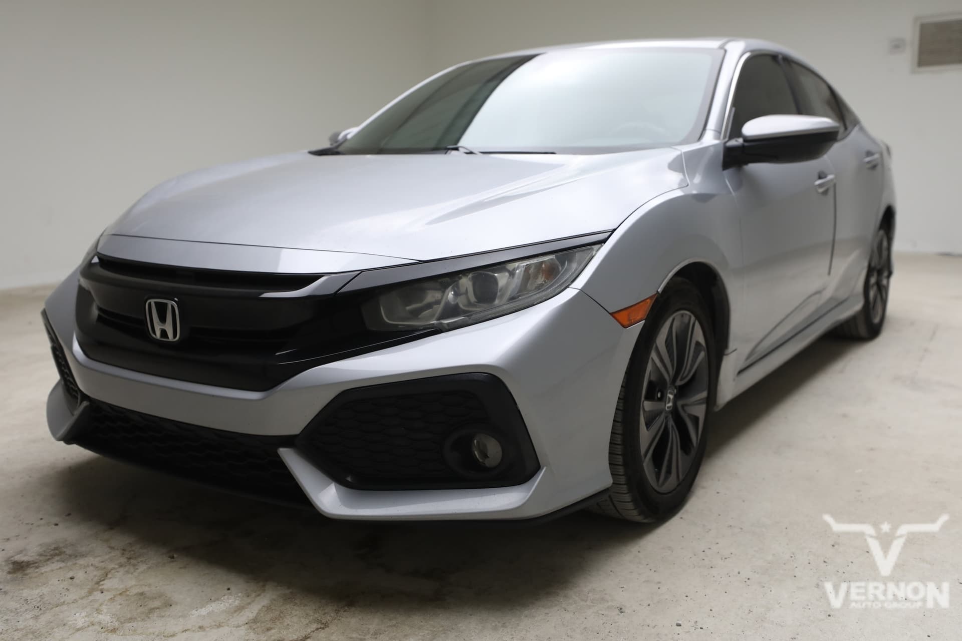 2018 Honda Civic EX — photo 1 of 30