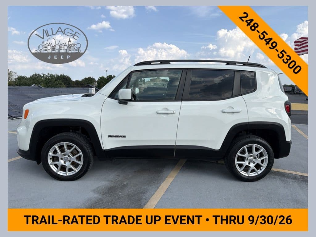 2019 Jeep Renegade Latitude — photo 1 of 10