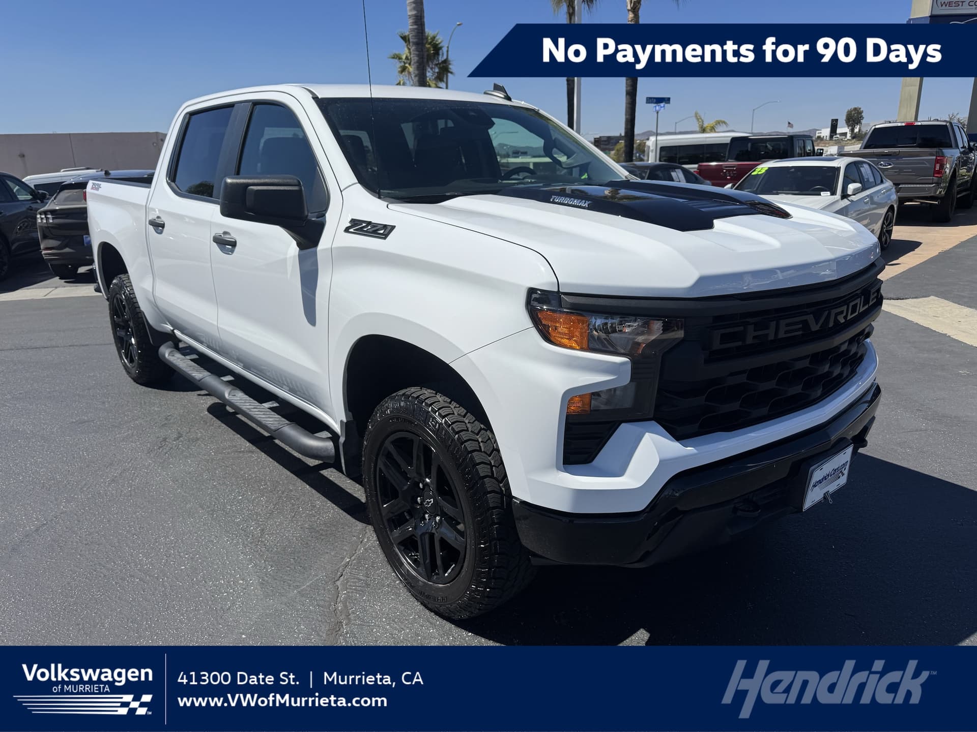 2024 Chevrolet Silverado 1500 Custom Trail Boss — photo 1 of 37