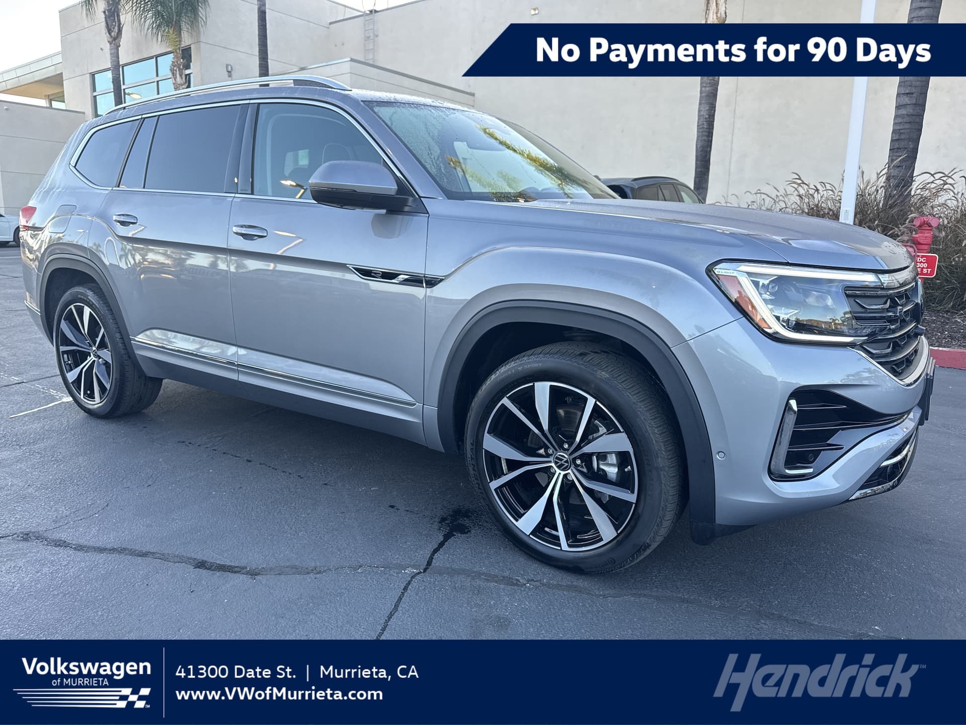 2025 Volkswagen Atlas 2.0T SEL Premium R-Line — photo 1 of 37