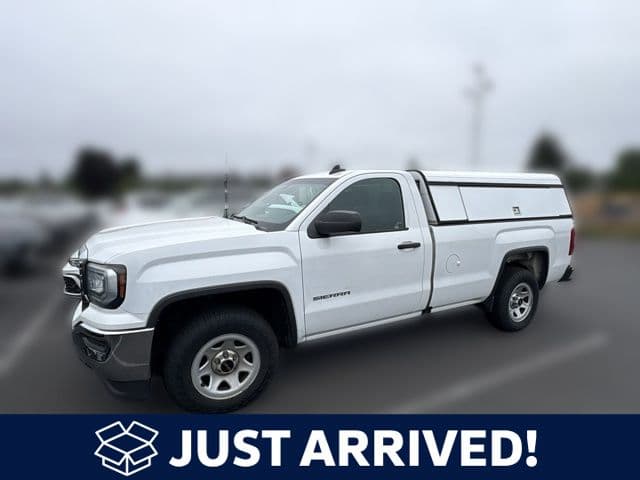 2016 GMC Sierra 1500 Base — photo 1 of 2