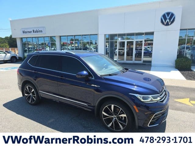 2022 Volkswagen Tiguan SEL R-Line — photo 1 of 12