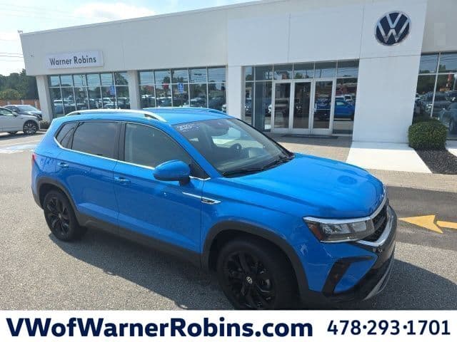 2023 Volkswagen Taos 1.5T SE — photo 1 of 11