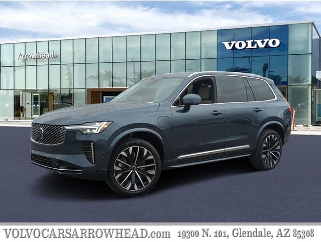 2026 Volvo XC90 Plug-In Hybrid Base — photo 1 of 24