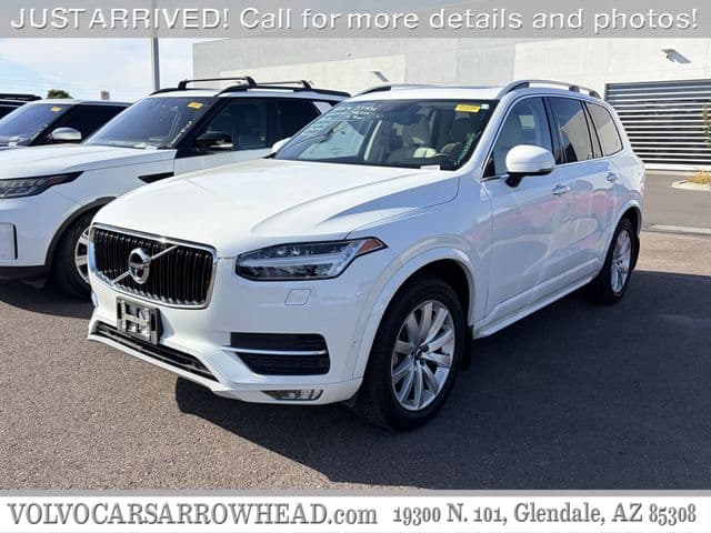 2017 Volvo XC90 T6 AWD Momentum — photo 1 of 10