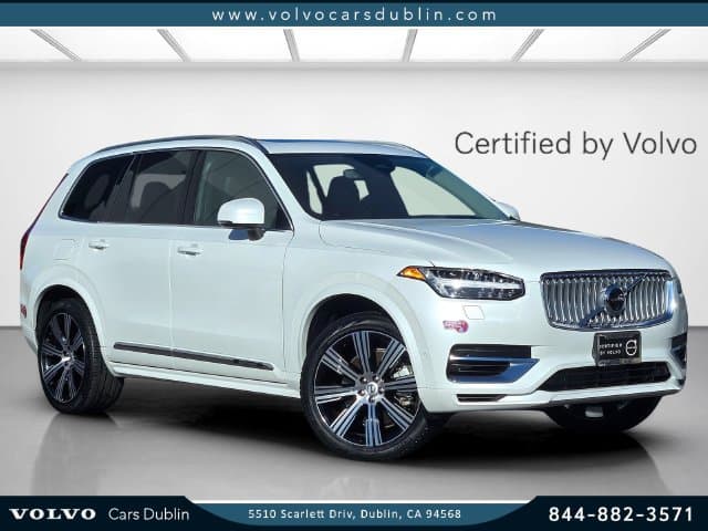 2024 Volvo XC90 Recharge Plug-In Hybrid Ultimate — photo 1 of 29