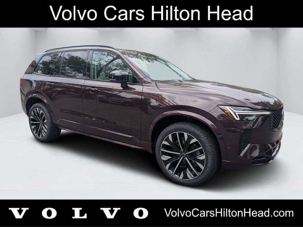 2026 Volvo XC90 Base — photo 1 of 31