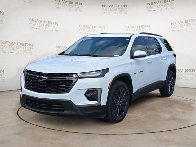 2022 Chevrolet Traverse RS — photo 1 of 15