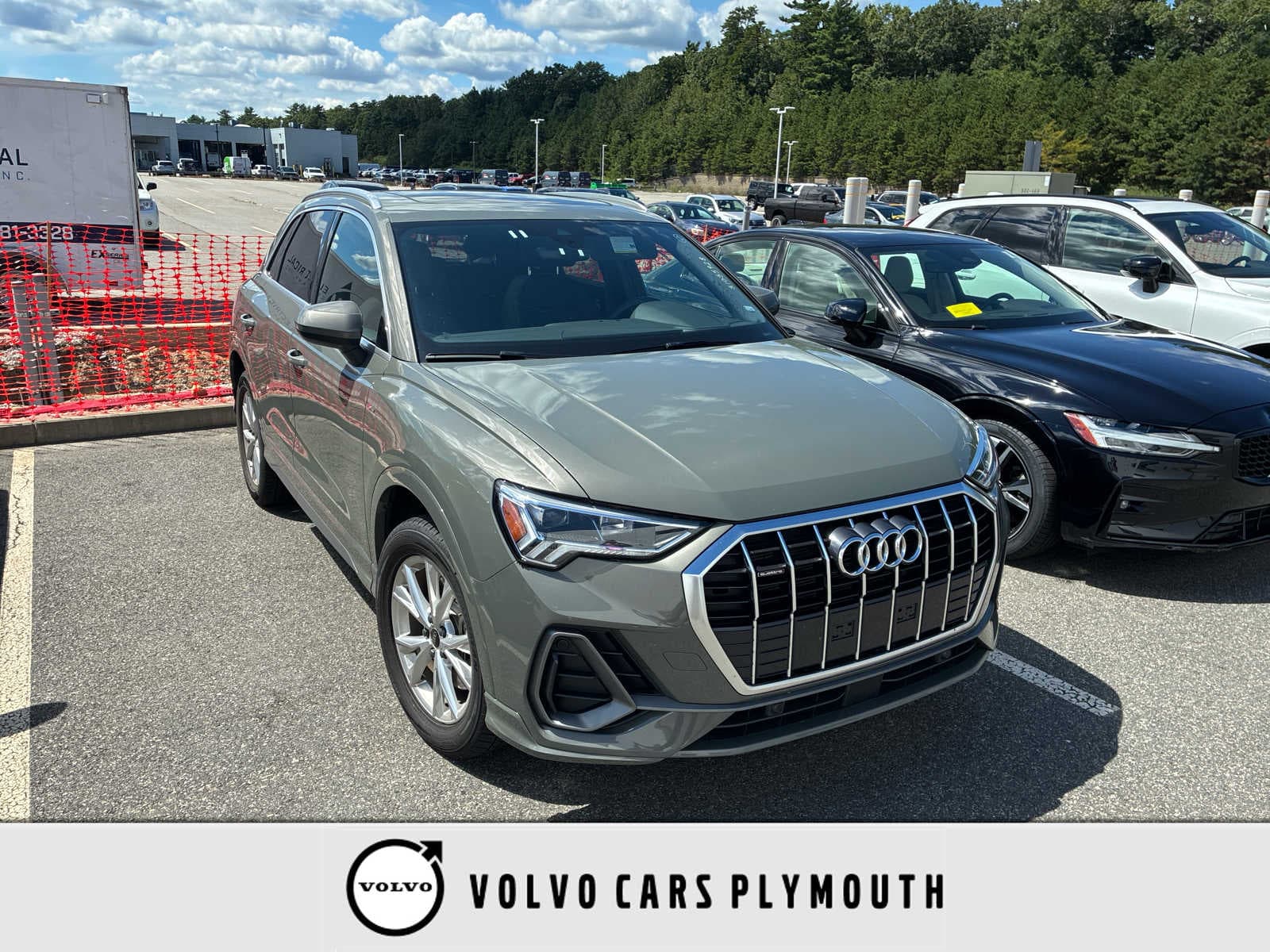2025 Audi Q3 45 S line Premium — photo 1 of 4