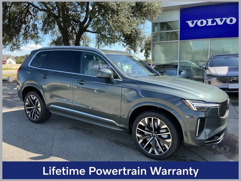 2027 Volvo XC90 Plus — photo 1 of 3