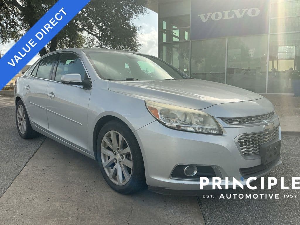 2015 Chevrolet Malibu LT — photo 1 of 4