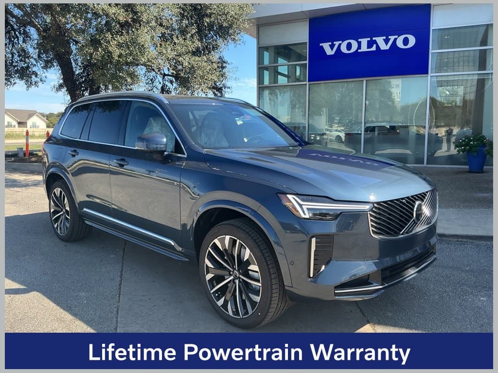 2027 Volvo XC90 Ultra — photo 1 of 3