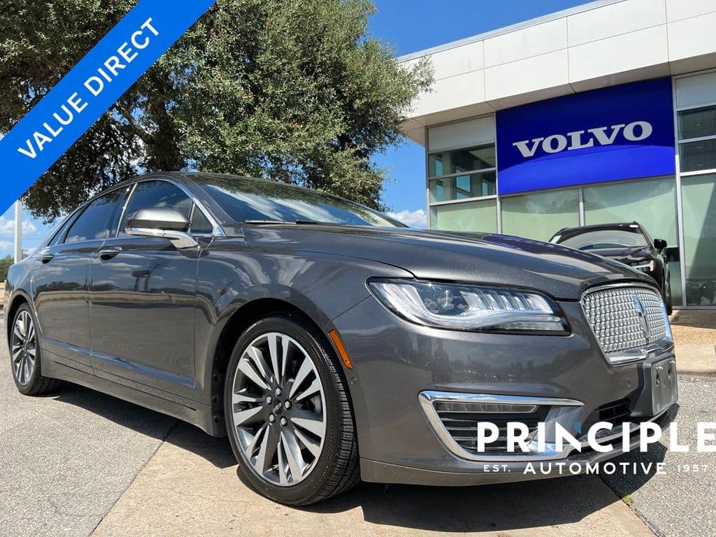 2017 Lincoln MKZ Hybrid Reserve — photo 1 of 28
