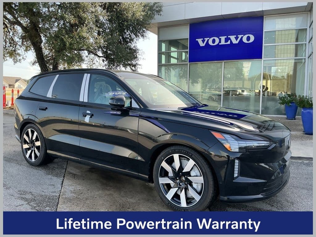 2026 Volvo EX90 Ultra — photo 1 of 3
