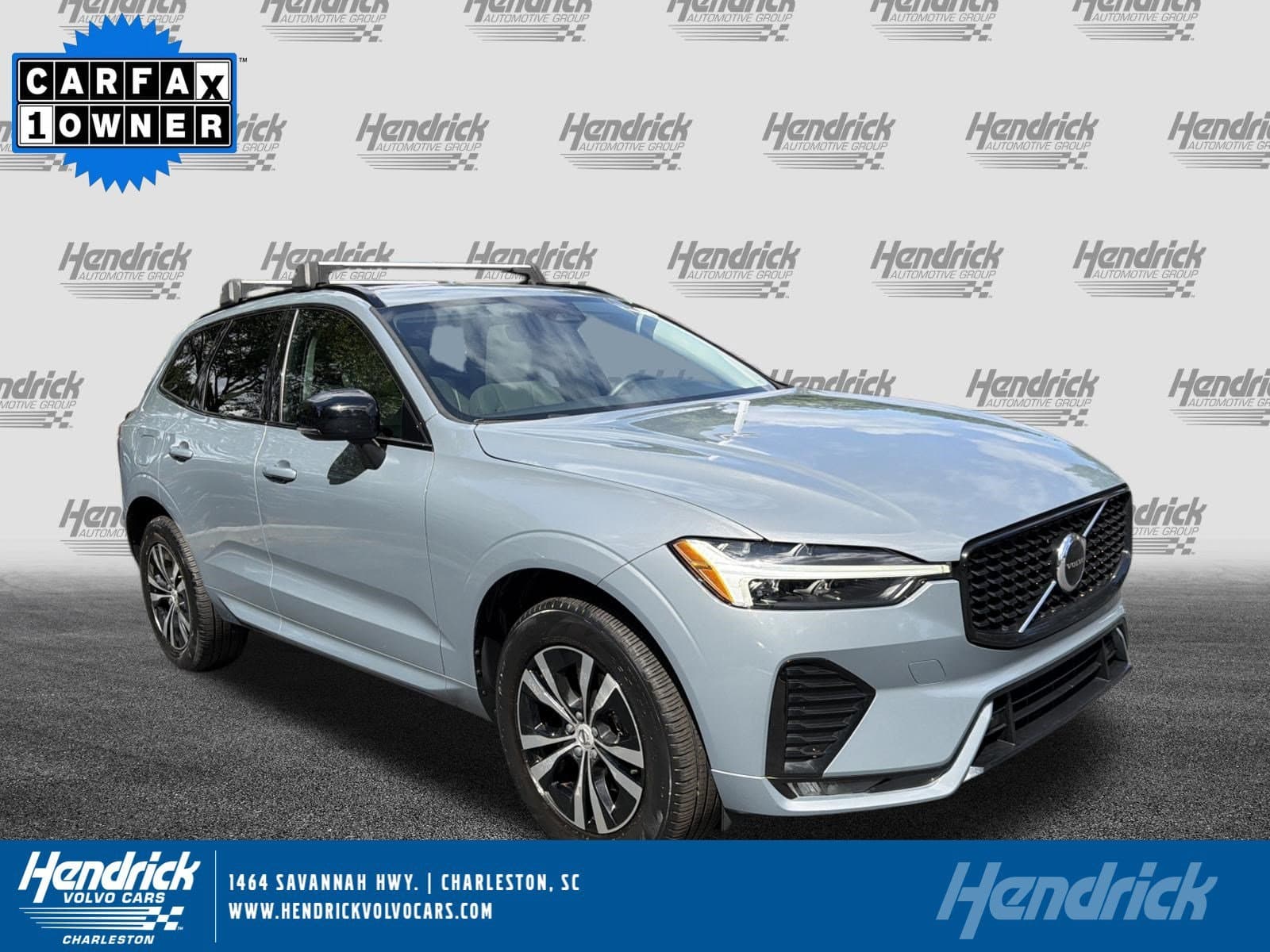 2024 Volvo XC60 Core Dark Theme — photo 1 of 38