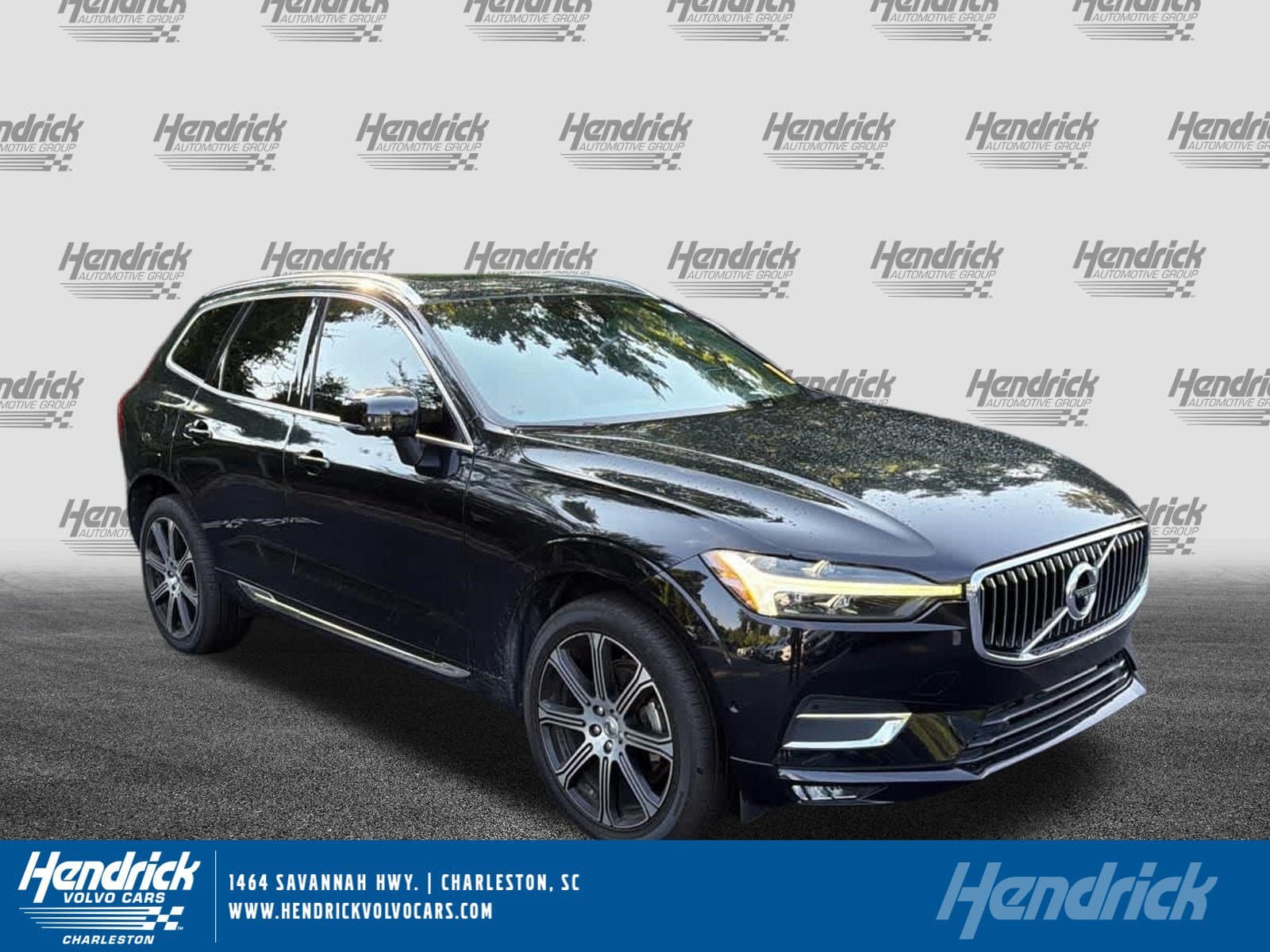 2021 Volvo XC60 Inscription — photo 1 of 36