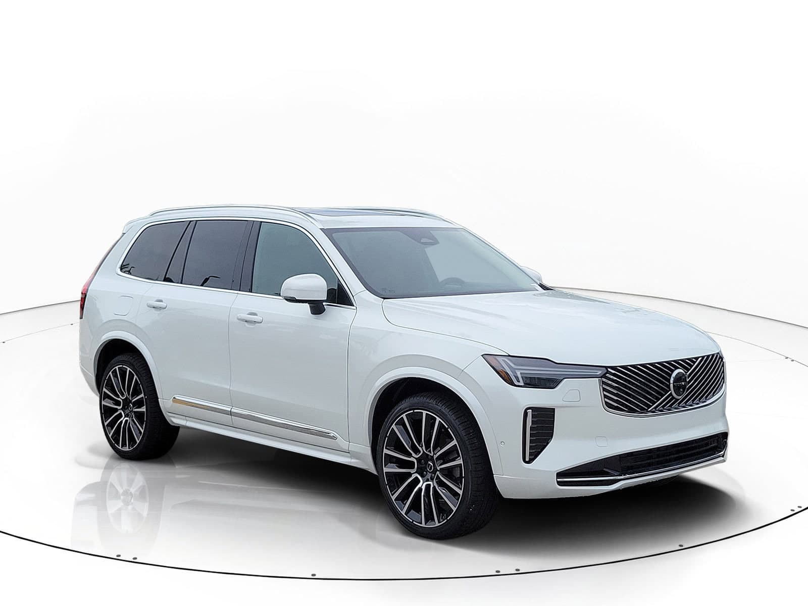 2026 Volvo XC90 Ultra — photo 1 of 30