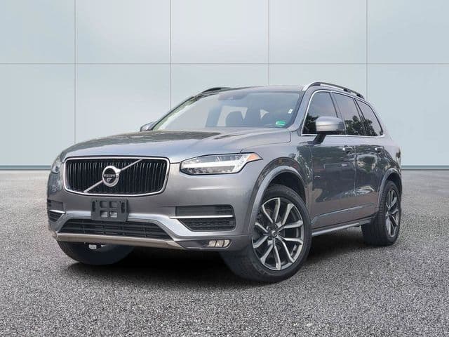 2017 Volvo XC90 T5 Momentum — photo 1 of 36