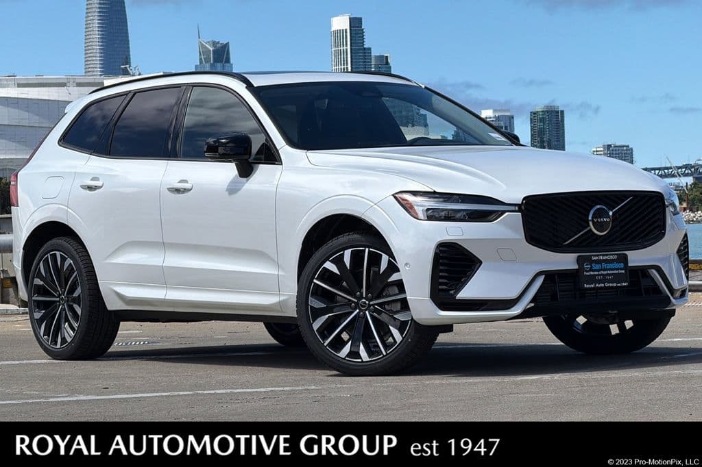 2026 Volvo XC60 plug-in hybrid T8 Ultra — photo 1 of 27