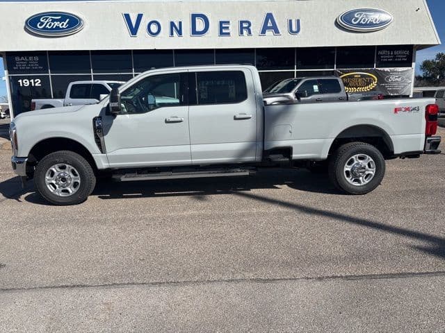 2026 Ford F-350SD XLT — photo 1 of 20