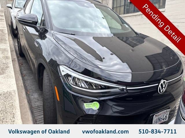 2023 Volkswagen ID.4 Pro — photo 1 of 8
