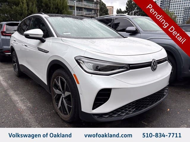 2023 Volkswagen ID.4 Pro — photo 1 of 8