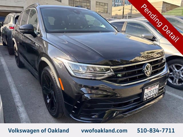 2023 Volkswagen Tiguan Base — photo 1 of 8