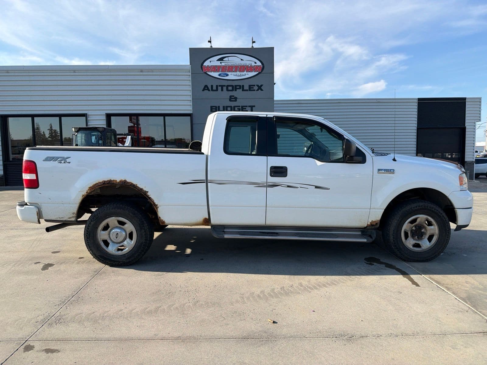 2005 Ford F-150 XLT — photo 1 of 20