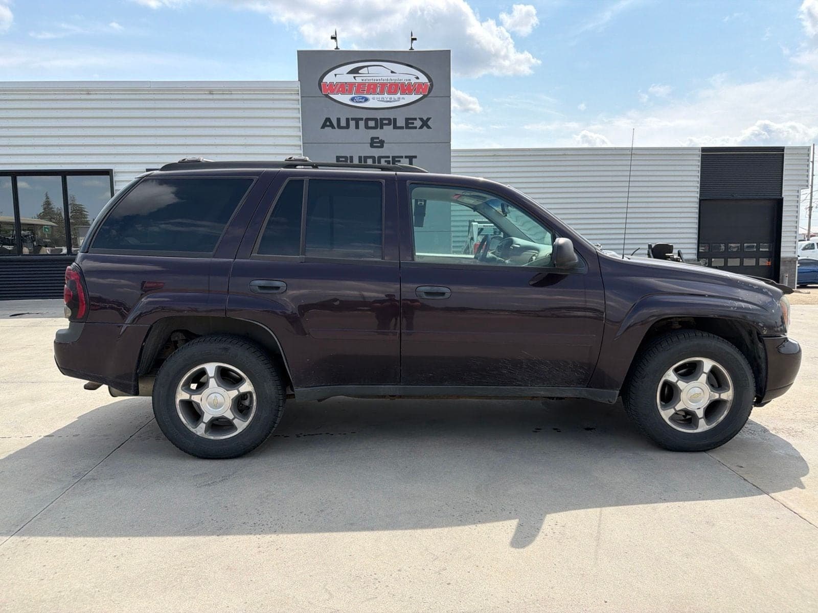 2008 Chevrolet Trailblazer LS — photo 1 of 20