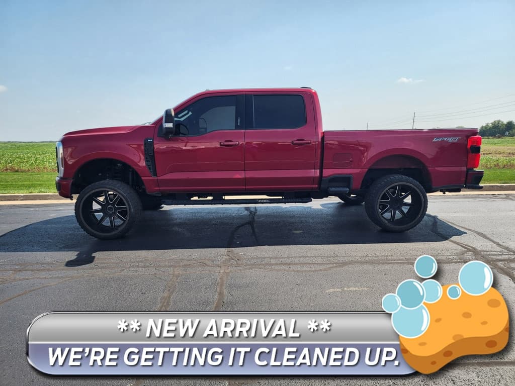 2024 Ford F-250 XLT — photo 1 of 4