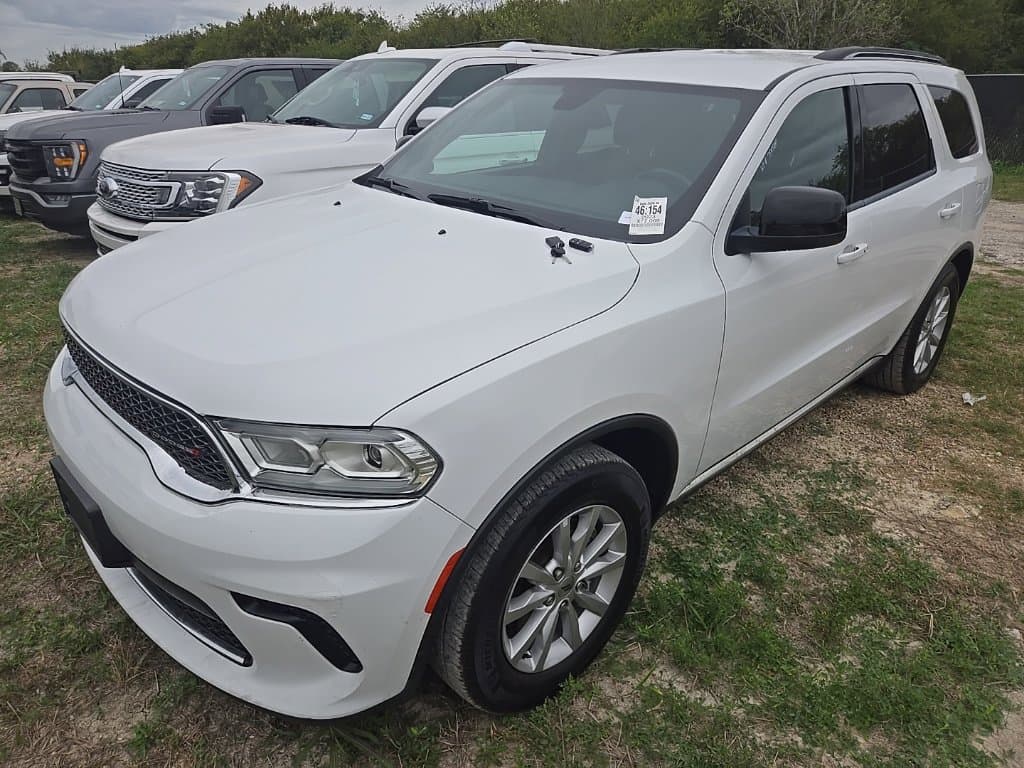 2023 Dodge Durango SXT — photo 1 of 7