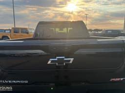 Extra Photo
