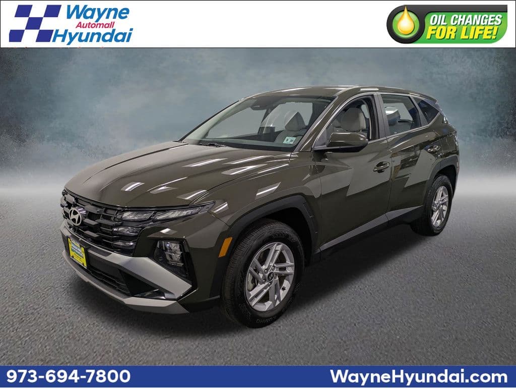 2025 Hyundai Tucson SE — photo 1 of 30