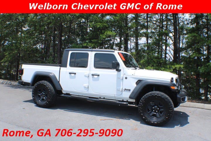 2024 Jeep Gladiator Sport — photo 1 of 17