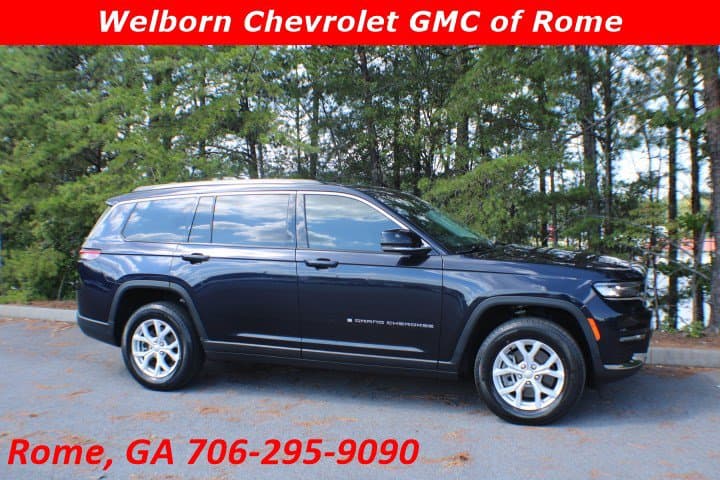 2023 Jeep Grand Cherokee L Limited — photo 1 of 20