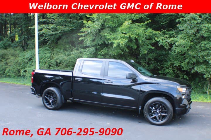 2024 Chevrolet Silverado 1500 Custom — photo 1 of 16