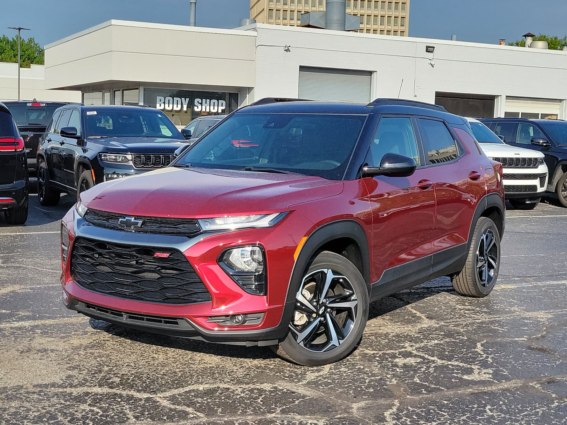 2023 Chevrolet Trailblazer RS — photo 1 of 15