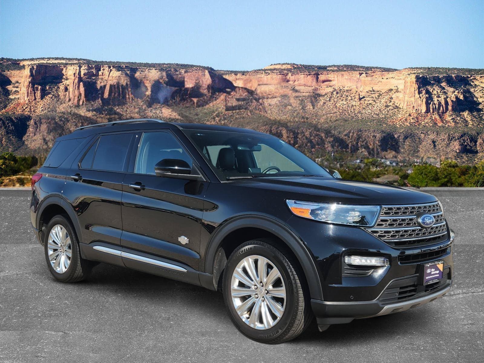 2023 Ford Explorer King Ranch — photo 1 of 28