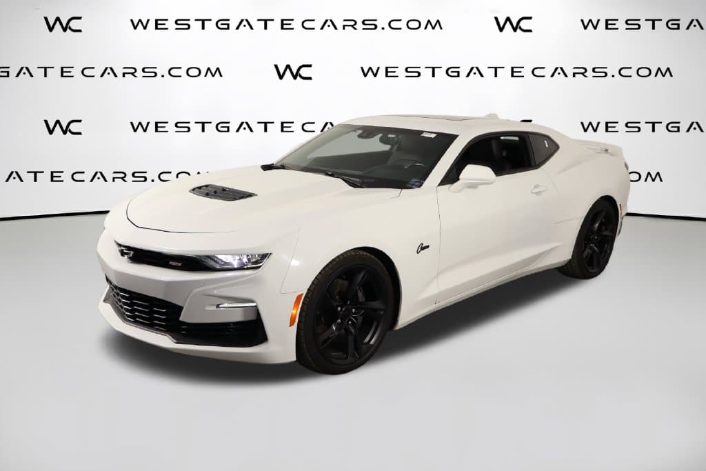 2020 Chevrolet Camaro Base — photo 1 of 51