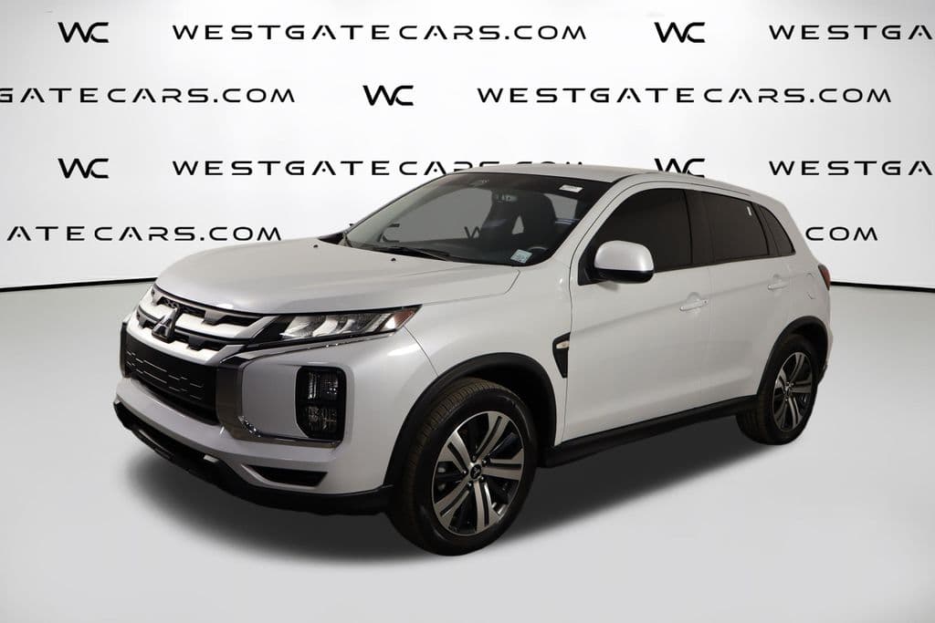 2024 Mitsubishi Outlander Sport ES — photo 1 of 43