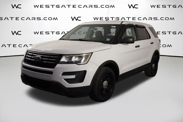 2017 Ford Utility Police Interceptor Base — photo 1 of 33