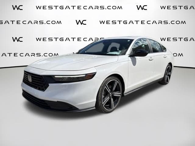 2024 Honda Accord Hybrid Sport — photo 1 of 33