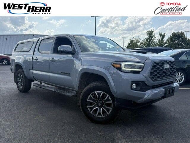 2021 Toyota Tacoma TRD Sport — photo 1 of 22