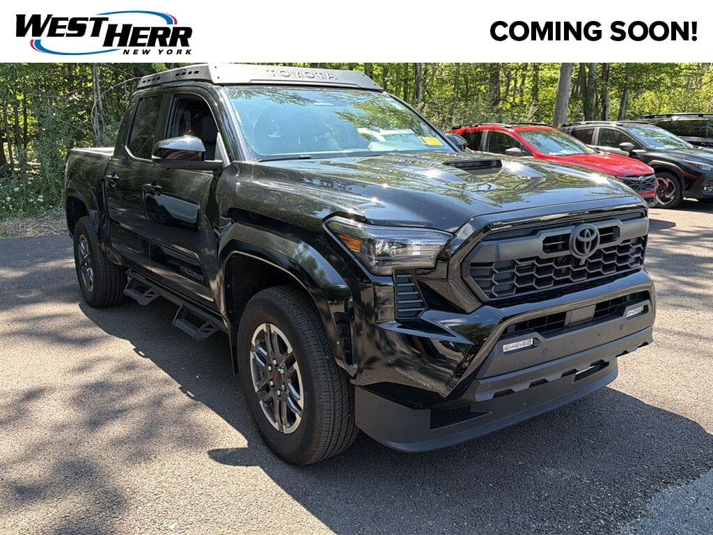 2024 Toyota Tacoma TRD Sport — photo 1 of 19