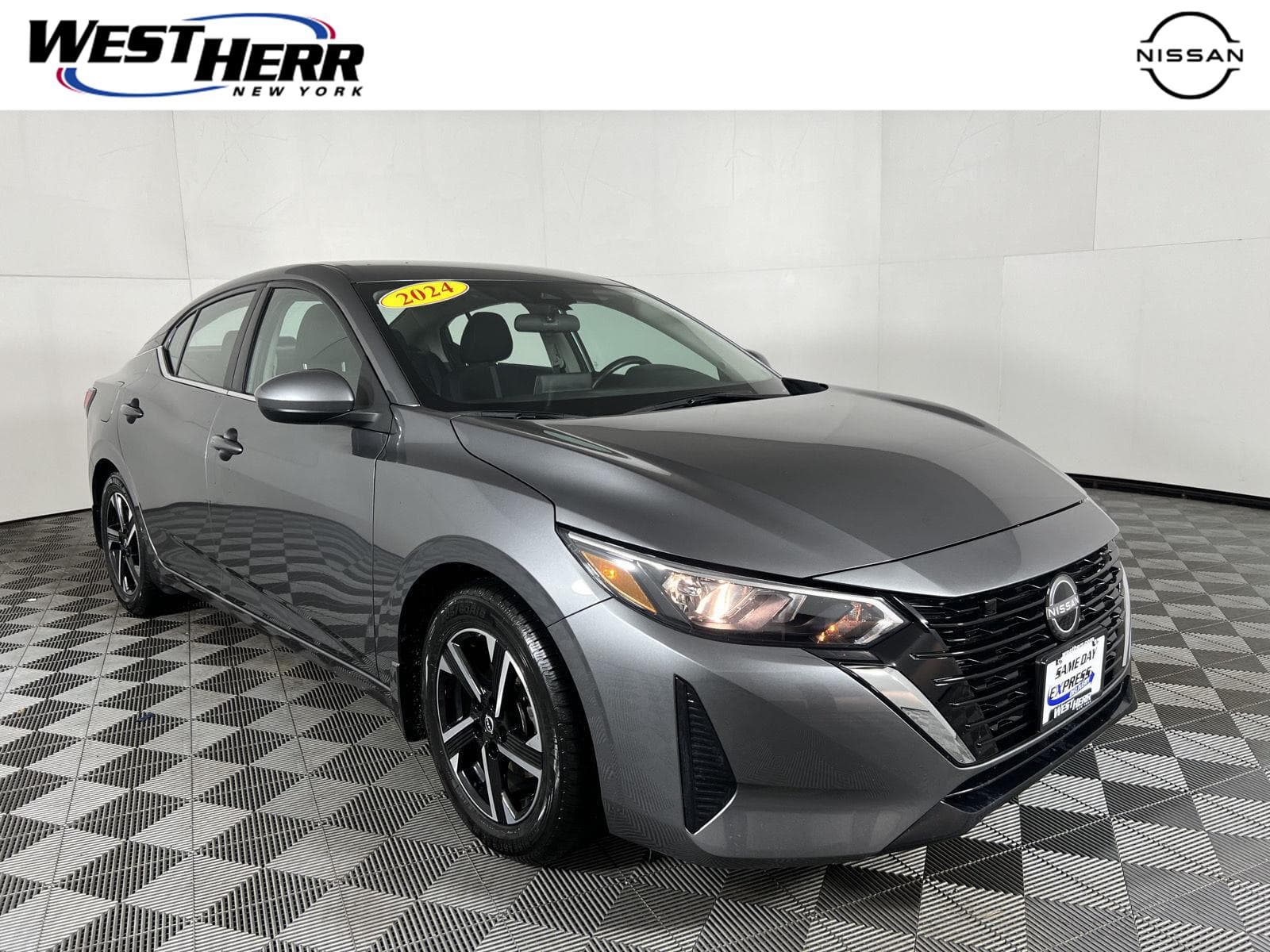 2024 Nissan Sentra SV — photo 1 of 22